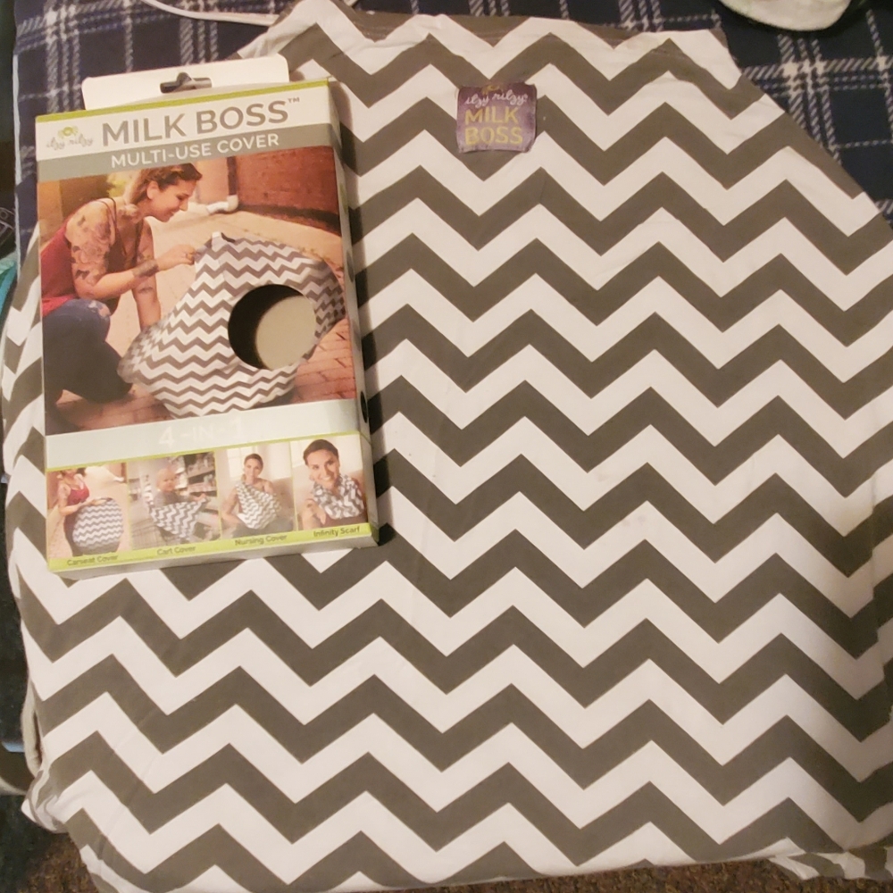 4 in 1 MILK BOSS NURSING COVER